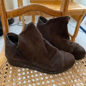 FLY ankle boots